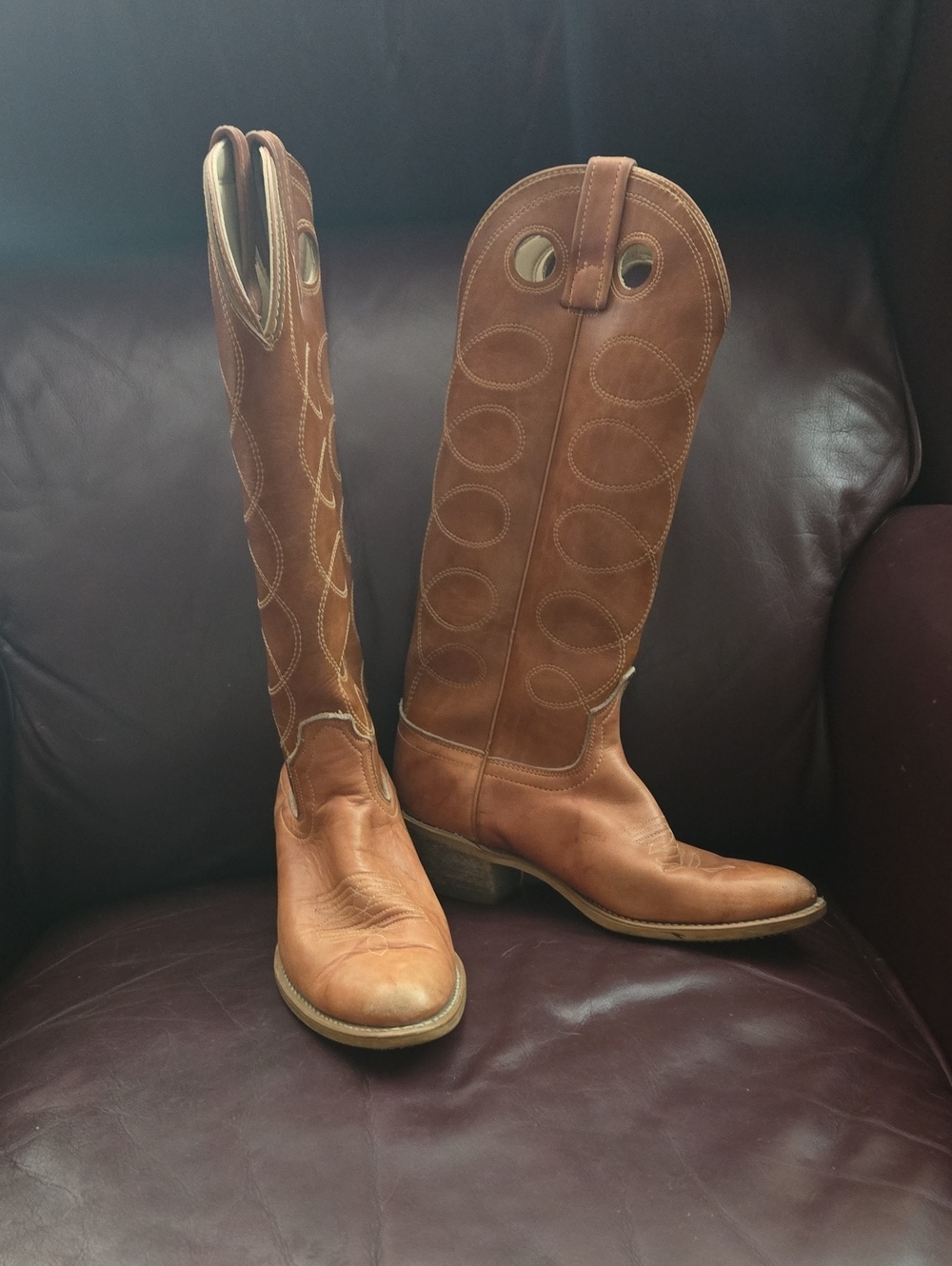 Tony Lama Tan Leather Cowboy Boots with Cream Interior